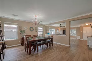 10106 Hollyvine Ln, Houston, TX 77089 - Photo 12