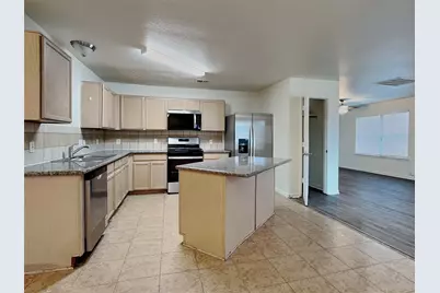 11806 Skydale Drive, Tomball, TX 77375 - Photo 2