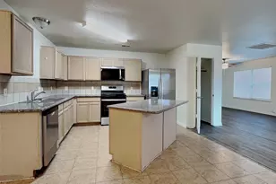 11806 Skydale Dr, Tomball, TX 77375 - Photo 2