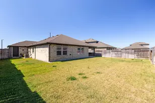 933 Neches Ln, Dayton, TX 77535 - Photo 26