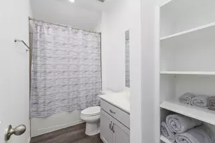933 Neches Ln, Dayton, TX 77535 - Photo 6