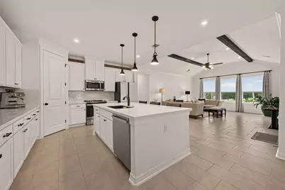 27 W Oaks Drive, Houston, TX 77058 - Photo 12
