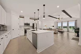 27 W Oaks Dr, Houston, TX 77058 - Photo 12