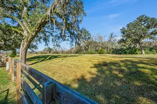 322 Wellshire Dr, West Columbia, TX 77486 - Photo 20