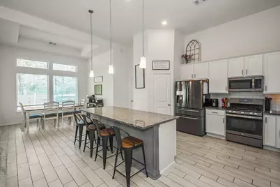 322 Wellshire Drive, West Columbia, TX 77486 - Photo 8