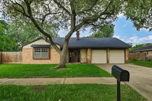 5006 Whispering Falls Dr, Houston, TX 77084 - Photo 2