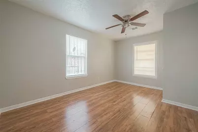 1114 Cresline Street, Houston, TX 77076 - Photo 10