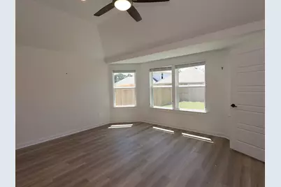 10236 Burton Path, Montgomery, TX 77316 - Photo 6