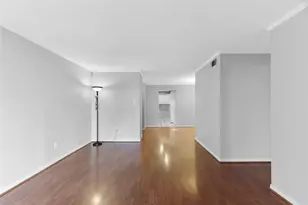 2800 Jeanetta St, Houston, TX 77063 - Photo 10