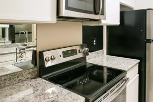 3098 Holly Hall St, Houston, TX 77054 - Photo 10