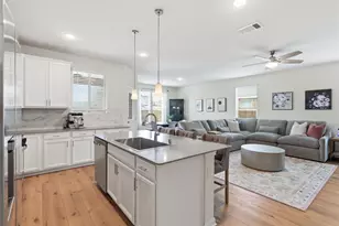 9739 Birdsnest Ct, Spring, TX 77379 - Photo 10