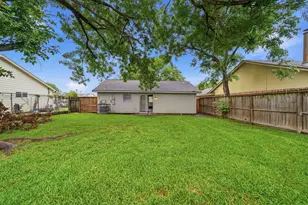 3015 Lightstar Dr, Houston, TX 77045 - Photo 24