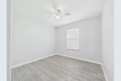 13302 Dennis Way Lane, Houston, TX 77044 - Photo 16