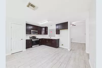 13302 Dennis Way Lane, Houston, TX 77044 - Photo 24