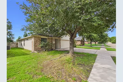 13302 Dennis Way Lane, Houston, TX 77044 - Photo 38