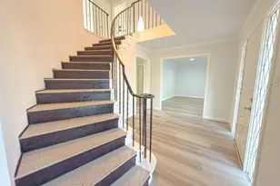 5926 Queensgate Dr, Houston, TX 77066 - Photo 8