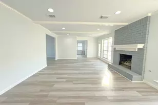 5926 Queensgate Dr, Houston, TX 77066 - Photo 6