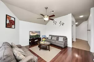 9302 Water Edge Point Ln, Humble, TX 77396 - Photo 12