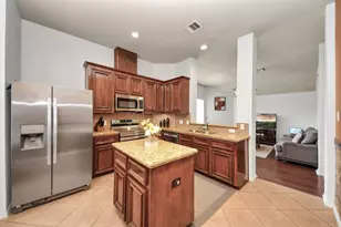 9302 Water Edge Point Ln, Humble, TX 77396 - Photo 22