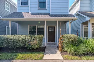 1828 Woodbend Village Ct, Houston, TX 77055 - Photo 2