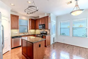 1828 Woodbend Village Ct, Houston, TX 77055 - Photo 16