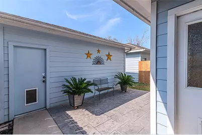 1828 Woodbend Village Court, Houston, TX 77055 - Photo 42