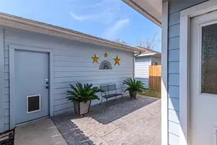 1828 Woodbend Village Ct, Houston, TX 77055 - Photo 42