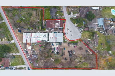 521 Blue Bell Road, Houston, TX 77037 - Photo 10