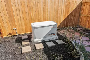 8510 Braes Meadow Dr, Houston, TX 77071 - Photo 34