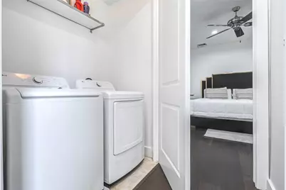 5715 Larkin Street #D, Houston, TX 77007 - Photo 22