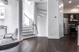 5715 Larkin St, Houston, TX 77007 - Photo 10