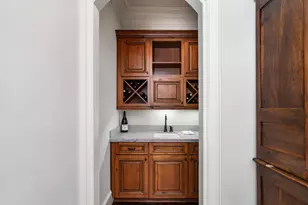 1010 Nantucket Dr, Houston, TX 77057 - Photo 28