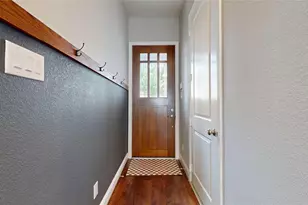 5430 Camaguey St, Houston, TX 77023 - Photo 4