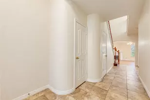 7522 S Linpar Ct, Houston, TX 77040 - Photo 8