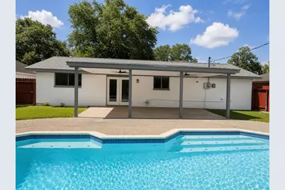526 Hidden Valley Drive, Houston, TX 77037 - Photo 14