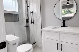 526 Hidden Valley Dr, Houston, TX 77037 - Photo 12
