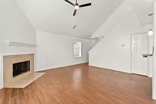 7842 Winding Creek View, Houston, TX 77072 - Photo 8