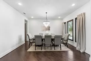 11 Laurel Wreath Trl, Sugar Land, TX 77498 - Photo 10