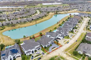 11 Laurel Wreath Trl, Sugar Land, TX 77498 - Photo 28