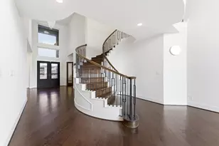 11 Laurel Wreath Trl, Sugar Land, TX 77498 - Photo 6