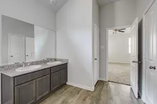 2009 Cedar Br Dr, Conroe, TX 77306 - Photo 18