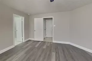 2511 Pecan Grove Ct, Pearland, TX 77584 - Photo 10