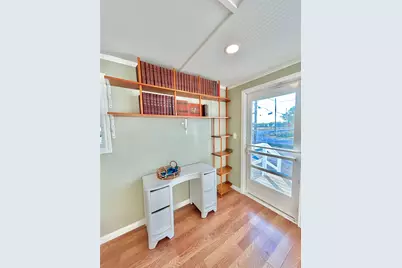 927 27th Street, San Leon, TX 77539 - Photo 6