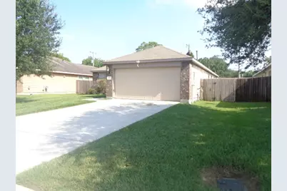 7906 Big Oak Drive, Texas City, TX 77591 - Photo 1