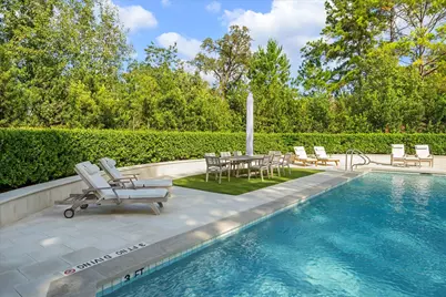 1000 Uptown Park Boulevard #243, Houston, TX 77056 - Photo 28