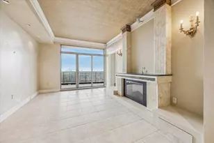 1000 Uptown Park Blvd, Houston, TX 77056 - Photo 16