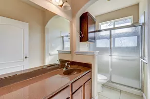 39 S Pinto Point Cir, Spring, TX 77389 - Photo 32