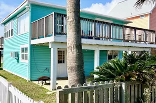 110 Ocean Ave, Surfside Beach, TX 77541 - Photo 4