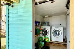 110 Ocean Ave, Surfside Beach, TX 77541 - Photo 8
