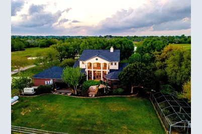 8211 Deats Lane, Dickinson, TX 77539 - Photo 4